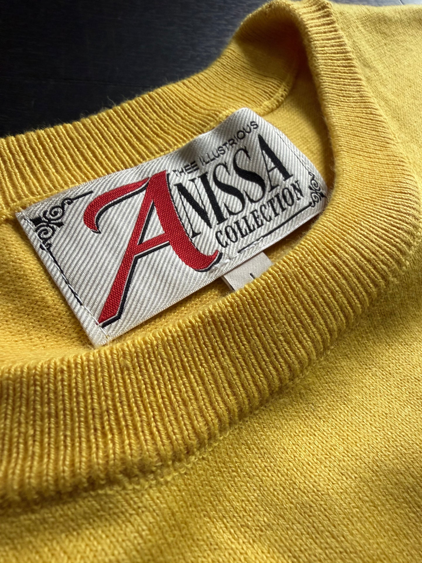 A&T Yellow Flower Short Sleeve Knit Top (Anissa Collection)